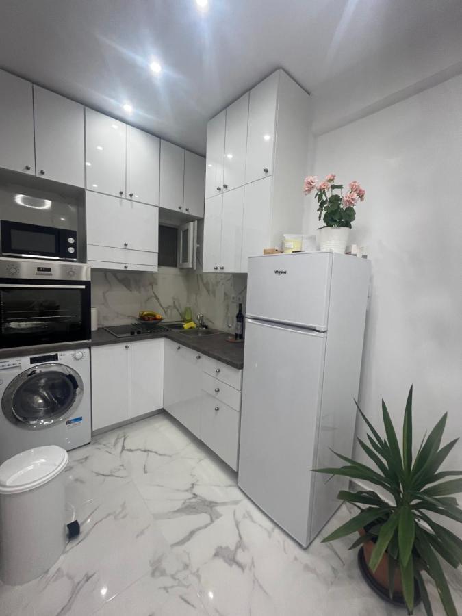 White Apartment 雅典 外观 照片