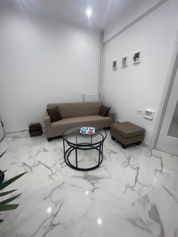 White Apartment 雅典 外观 照片