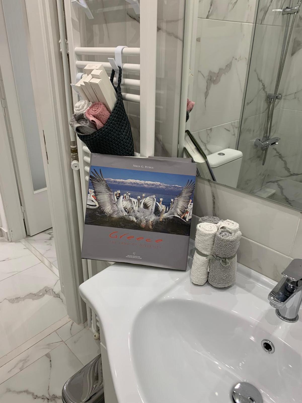 White Apartment 雅典 外观 照片